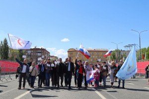 В завершении мероприятия жителям Курской области был отправлен гуманитарный груз.