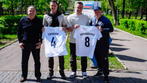 Загородном парке состоялось открытие двух новых стел на Аллее славы ветеранов «Крыльев Советов».