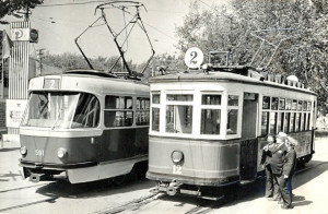 Посетители узнают о развитии электрического транспорта нашего города за его и смогут зайти внутрь старинных деревянных трамваев.