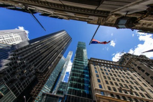 Трамп надеется на встречу с Путиным, но вновь пригрозил России «разрушительными» санкциями