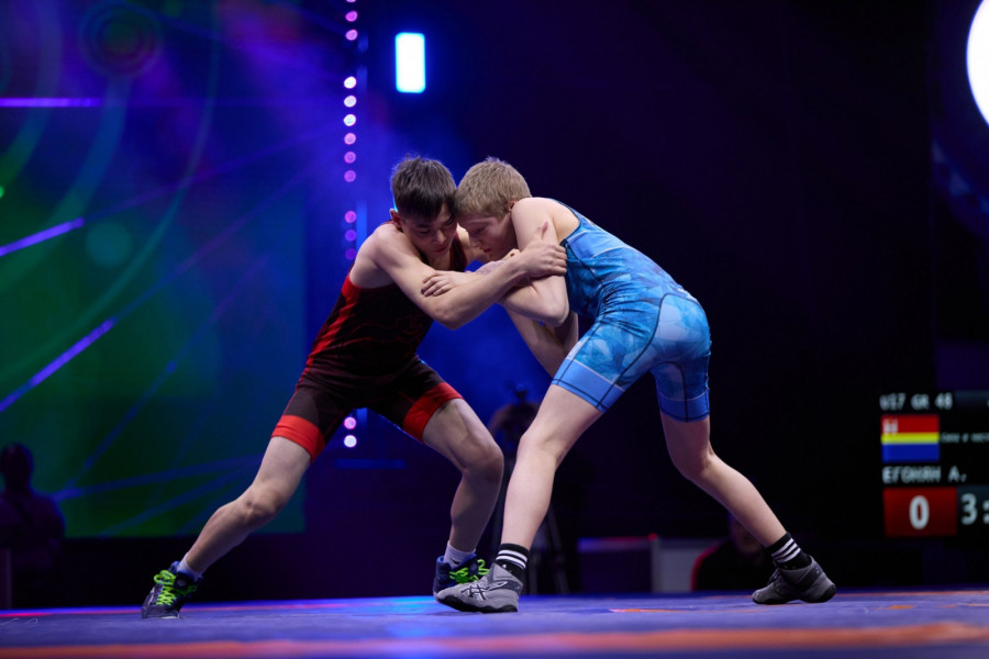 Спортсмены пяти стран мира стали победителями и призерами турнира по греко-римской борьбе в Самаре