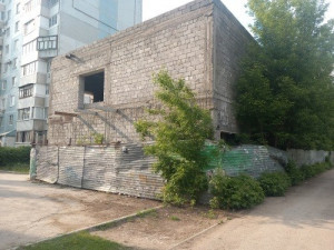 В Тольятти закрыли доступ в недостроенный магазин