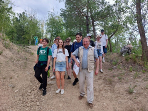 В преддверии Дня эколога активисты Студенческого научного общества ПривГУПС отправились в увлекательное путешествие в рамках проекта РГО. 