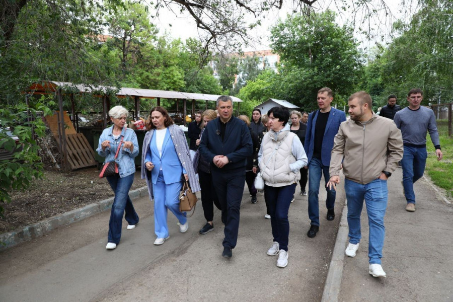 Иван Носков провел очередной рабочий выезд в Октябрьский район