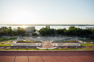 Благодаря реализации нацпроекта «Туризм и гостеприимство» регион получит 85,44 млн рублей на создание 59 номеров в модульных некапитальных средствах размещения в 2027 году. 