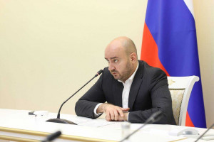 Оно было посвящено подведению итогов рабочей поездки регионального кабмина в Хворостянский район, а также рассмотрению обращений граждан.