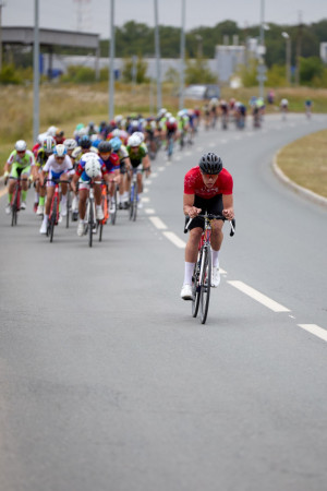 Сегодня состоялась гонка-критериум на прилегающей территории стадиона «Солидарность Самара Арена».