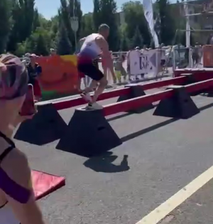 Сильнейших спортсменов объединил Чемпионат России по гонкам с препятствиями в Самаре