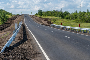 В Самарской области в 2025 году отремонтируют 160 км дорог ведущих к сельским населенным пунктам