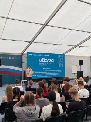 Главная цель — показать молодым людям, что без прошлого нет настоящего, а без настоящего не построить будущего.