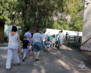 Проведение подобных тренировок имеет особое значение для учреждений социальной сферы, учитывая сложный профиль объектов и специфику контингента.