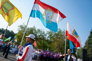 В ходе финала будут проходить спортивные и интеллектуальные соревнования, включая историческую викторину, легкоатлетическую эстафету, командные спортивные соревнования (волейбол, мини-футбол и др.) и семейную эстафету.