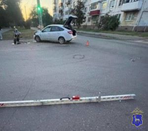 В Центральном районе Тольятти в ДТП пострадал мотоциклист