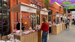 Ярмарка прошла 16 и 17 августа в рамках фестиваля и хакатона креативных индустрий «Креатив на Волге».