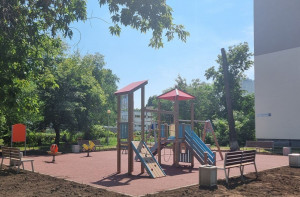 10 дворовых территорий стали более комфортными и современными для жителей.