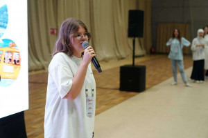 Для участников была организована интенсивная образовательная программа, включающая мастер-классы, лекции, проектные сессии и нетворкинг.