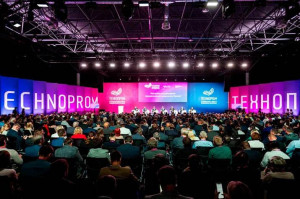 Приём заявок проходил с 15 июля по 15 августа, эксперты оценивали номинантов до 20 августа.