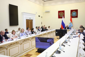 Вячеслав Федорищев встретился с авторами проектов, которые стали победителями региональных сессий, вошли в федеральные топы недавнего форума «Сильные идеи для нового времени».