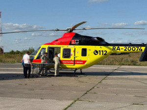 На днях специалисты службы санавиации эвакуировали из Нефтегорского района женщину, серьезно пострадавшую в ДТП.