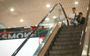 Эскалаторы и траволаторы в ТЦ могут остановиться 1 сентября