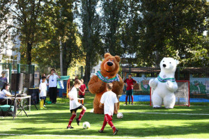 Первую площадку для мини-футбола открыли в детском саду №375 в Самаре