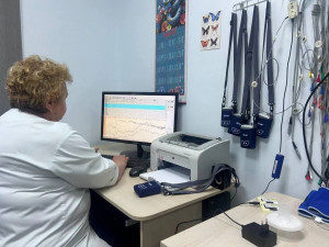 Кроме того, до конца 2025 года будет возведено здание диагностического отделения с использованием быстровозводимых модульных конструкций площадью 700 кв.м.