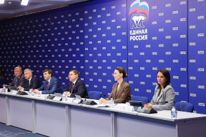 С 2022 года по всей стране капитально отремонтированы 5602 зданий школ.