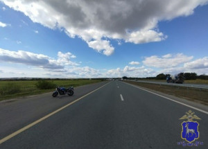 В Кинельском районе в ДТП пострадали мотоциклист и его пассажирка