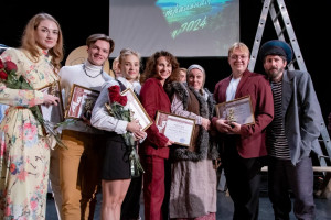 Лауреаты выразили благодарность руководству театра, творческой команде, своим педагогам за работу, которая помогла им получить такую ценную награду, и членам жюри, которые высоко оценили их труд.