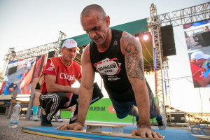 Сильнейшие участники получат приглашение на очные соревнования, которые состоятся 27 сентября в Самаре во Дворце спорта легкой атлетики на улице Физкультурной.