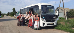 На новом автобусе также планируется осуществлять поездки на мероприятия по программе "Пушкинская карта".