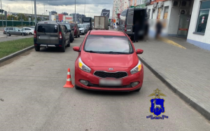 В Кошелев парке молодая автомобилистка сбила 59-летнего пешехода