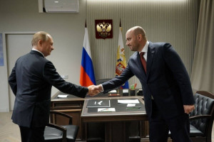 Владимир Путин провел двустороннюю встречу с Вячеславом Федорищевым