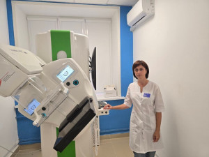 Маммограф и два рентген-аппарата экспертного класса.