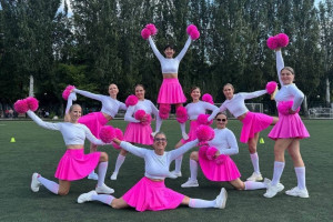 Среди родителей учащихся образовательных учреждений.