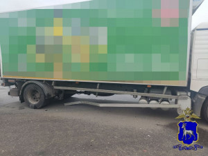 В Сызранском районе грузовик столкнулся с легковушкой