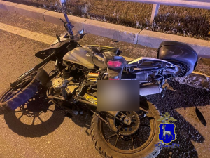 В Самаре Kia Rio столкнулась с мотоциклом