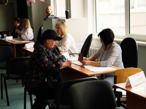 Они подчеркивают: депутатская поддержка важна в их ежедневной работе, особенно при решении вопросов благоустройства дворов, организации дворовых мероприятий и взаимодействия с органами власти.