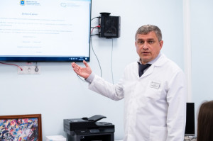 Разработка базируется на использовании методики SBIRT — скрининга, мотивации, направления на лечение.