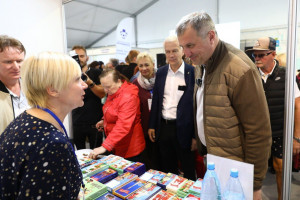 В этом году свои площадки здесь представили 50 представителей малого и среднего бизнеса. 