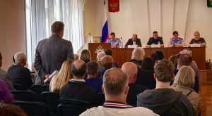 Окончание строительства объекта по данным регионального министерства строительства запланировано до конца текущего года.