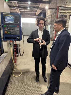 Целью рабочей поездки стала оценка результатов внедрения инструментов бережливого производства и обсуждение дальнейших планов по развитию предприятия и повышению  эффективности его работы.