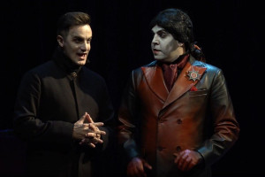 Открыл фестиваль спектакль «Пиковая дама» в постановке Тольяттинского драматического театра «Колесо» имени Г.Б. Дроздова. 