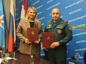 МЧС уже давно взаимодействует с Уполномоченным по правам ребенка в Самарской области, и сейчас они ищут новые формы сотрудничества.