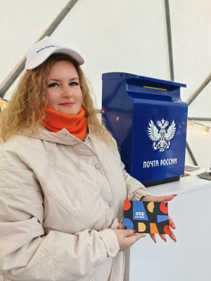 Несмотря на похолодание, гастрономический праздник прошел с размахом, а точка посткроссинга привлекла сотни посетителей.
