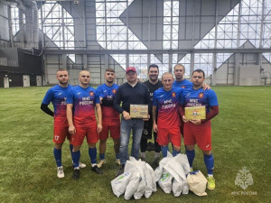 В прошлую субботу в областной столице прошел IV футбольный турнир памяти сотрудников, погибших при исполнении служебного долга. 