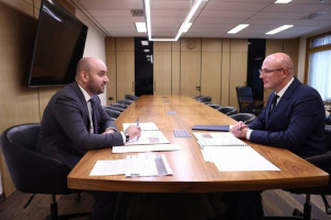 Дмитрий Чернышенко также поблагодарил губернатора за реализацию проекта по созданию межвузовского кампуса мирового уровня.