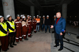 На сегодняшний день производится монолитная и отделочная работы, проходка перегонных тоннелей, монтаж инженерных систем.