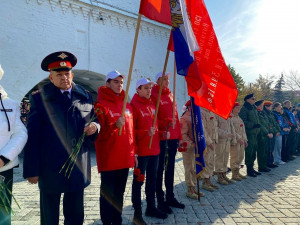 В Сызрани почтили память летчика Николая Шутова