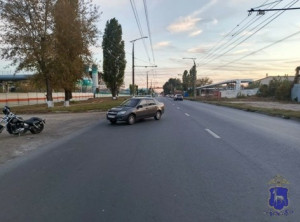 В Центральном районе Тольятти в ДТП пострадал мотоциклист